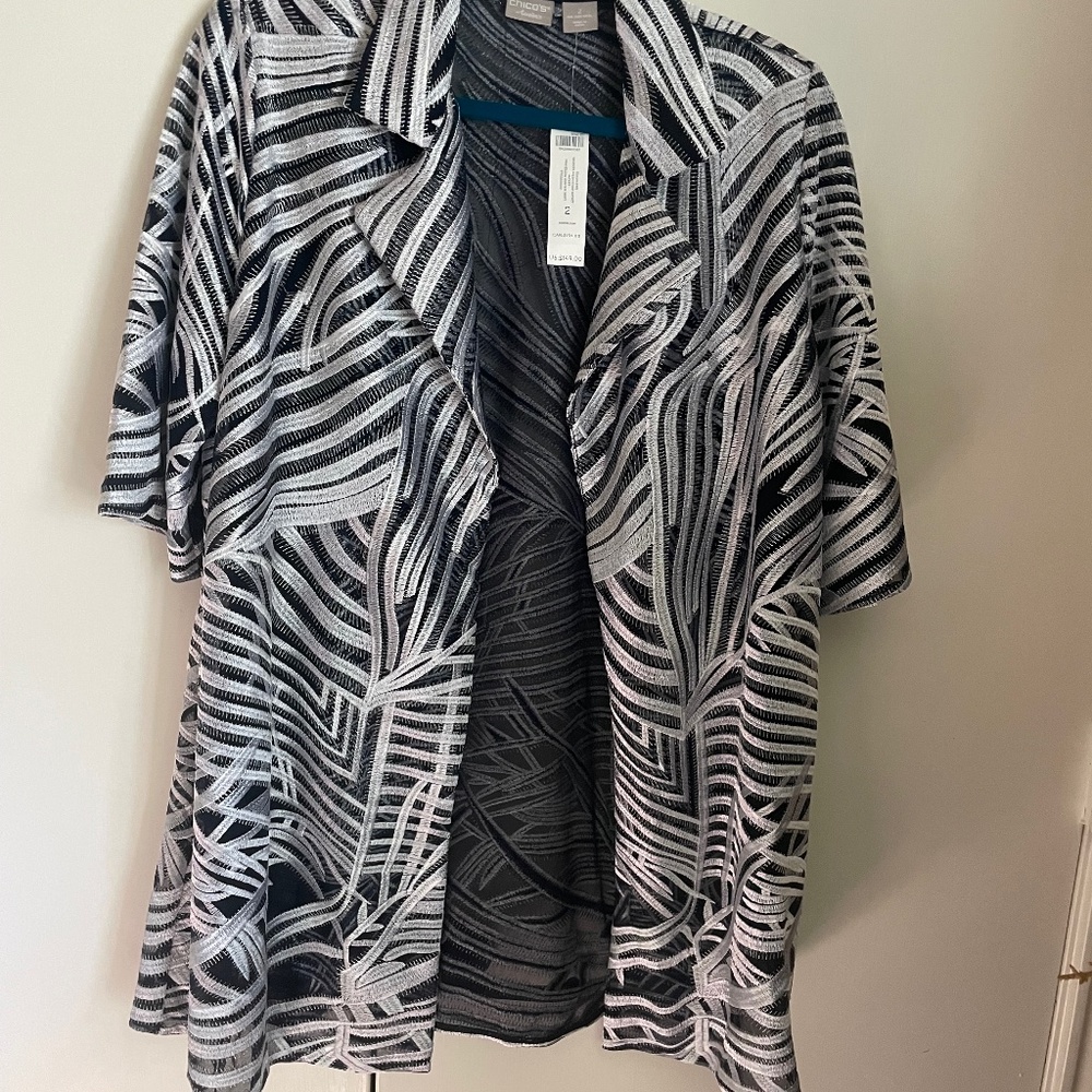 Chico’s size 12 navy and white jacket